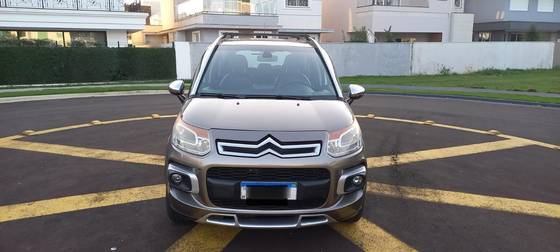 CITROËN C3 1.6 EXCLUSIVE 16V FLEX 4P MANUAL CITROËN C3 1.6 EXCLUSIVE 16V FLEX 4P MANUAL